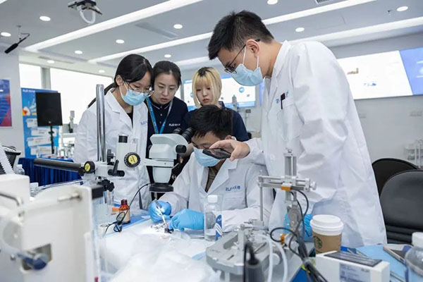 各位學(xué)員實(shí)操操作