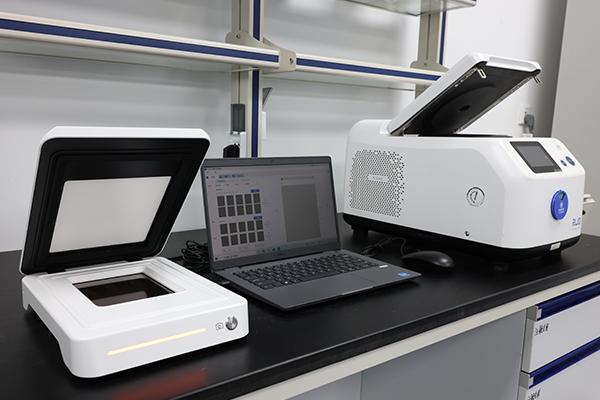 qTouch免疫印跡成像儀